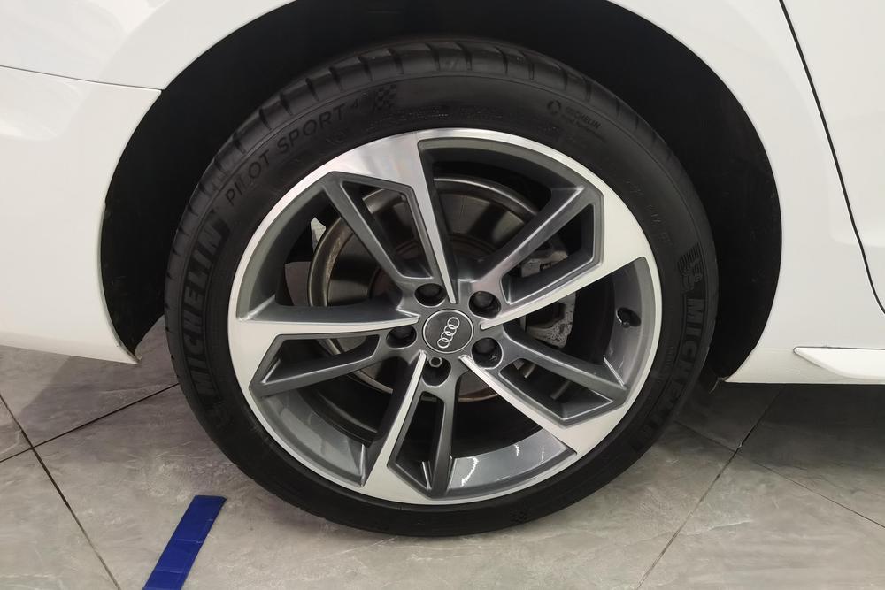 Audi Audi A4L