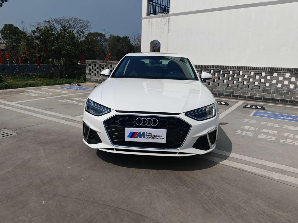 Audi Audi A4L