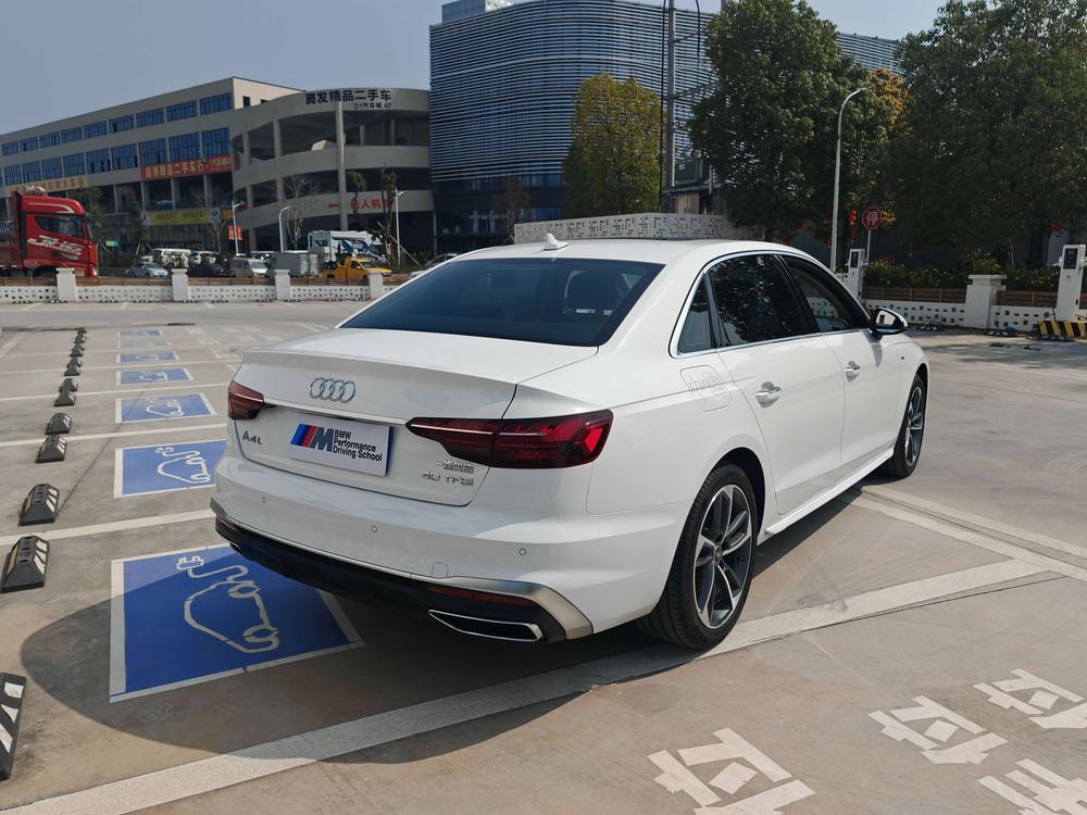 Audi Audi A4L