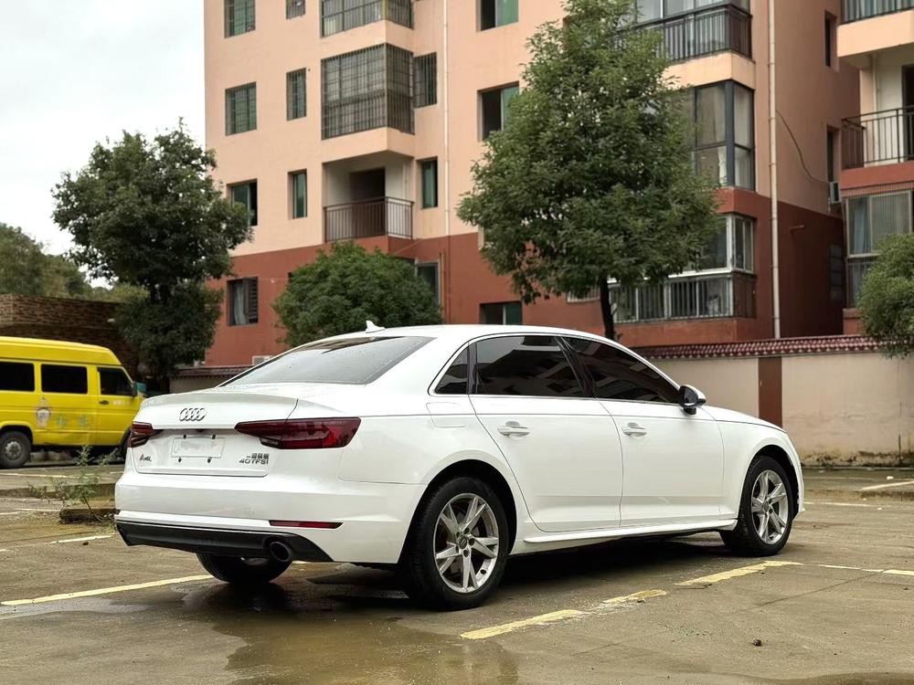 Audi Audi A4L