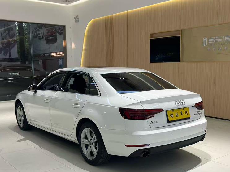 Audi Audi A4L