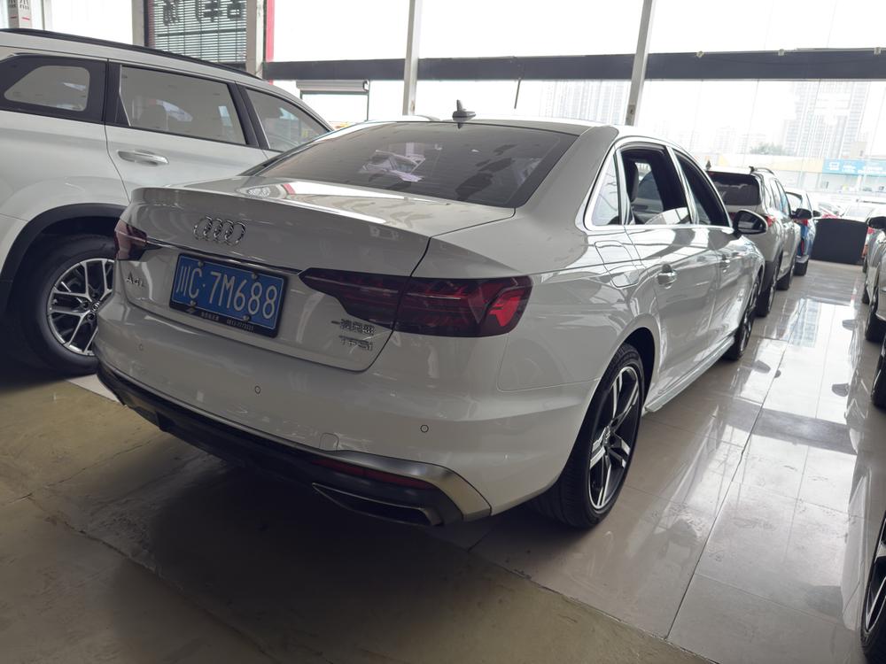 Audi Audi A4L
