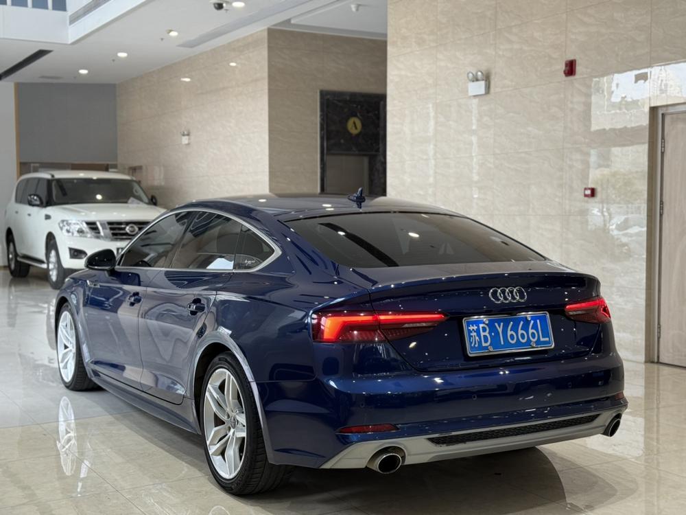 Audi Audi A5