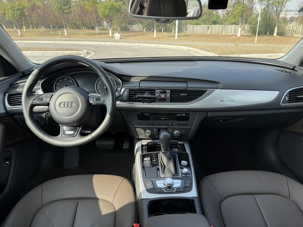Audi Audi A6 (Import)