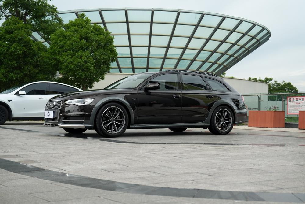 Audi Audi A6 (Import)