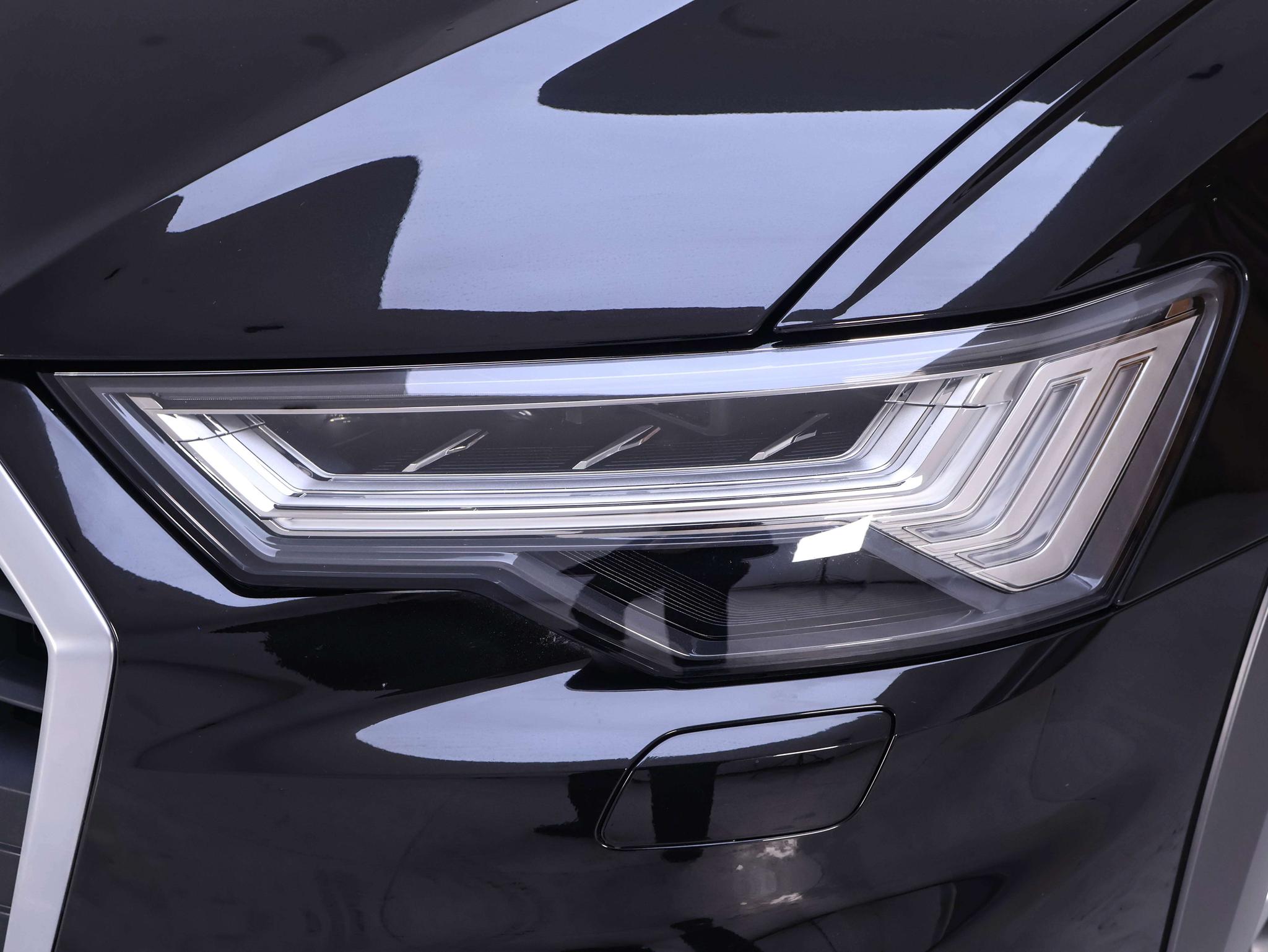 Audi Audi A6 (Import)