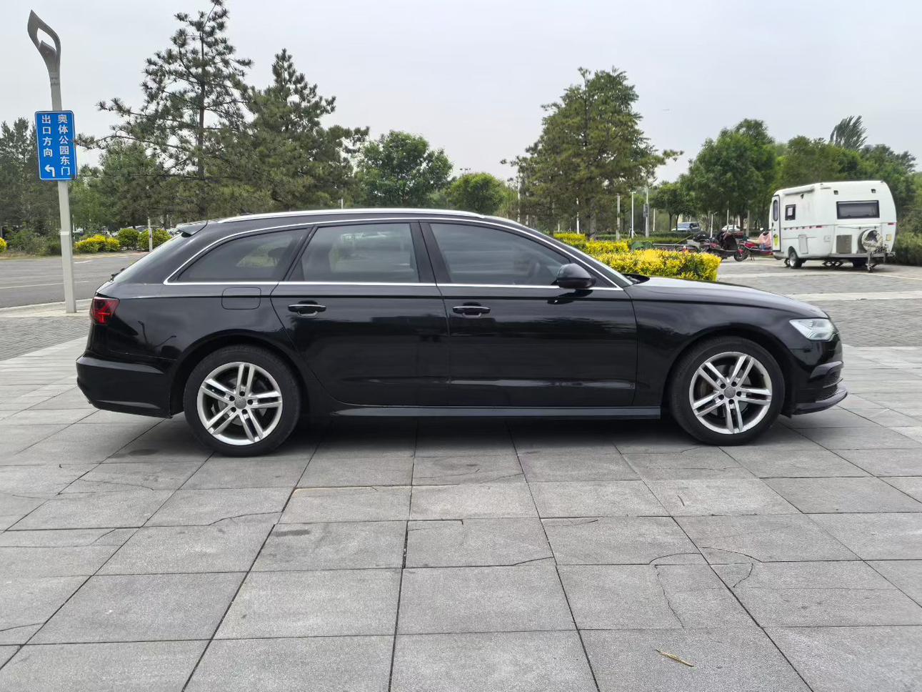 Audi Audi A6 (Import)