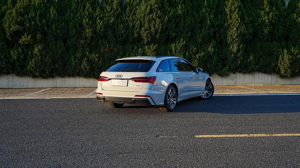 Audi Audi A6 (Import)