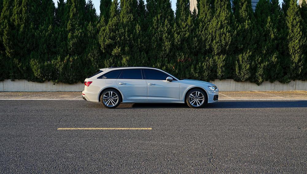 Audi Audi A6 (Import)