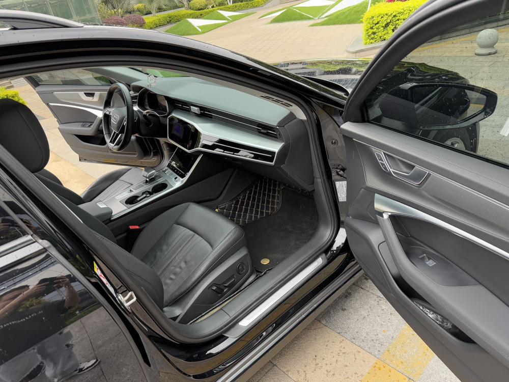 Audi Audi A6 (Import)