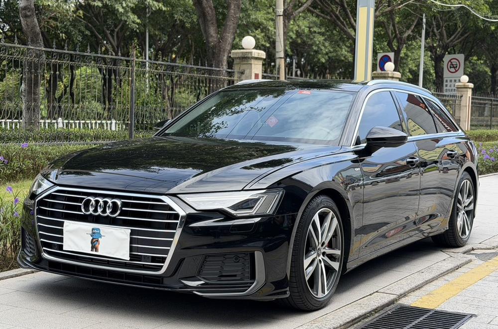 Audi Audi A6 (Import)
