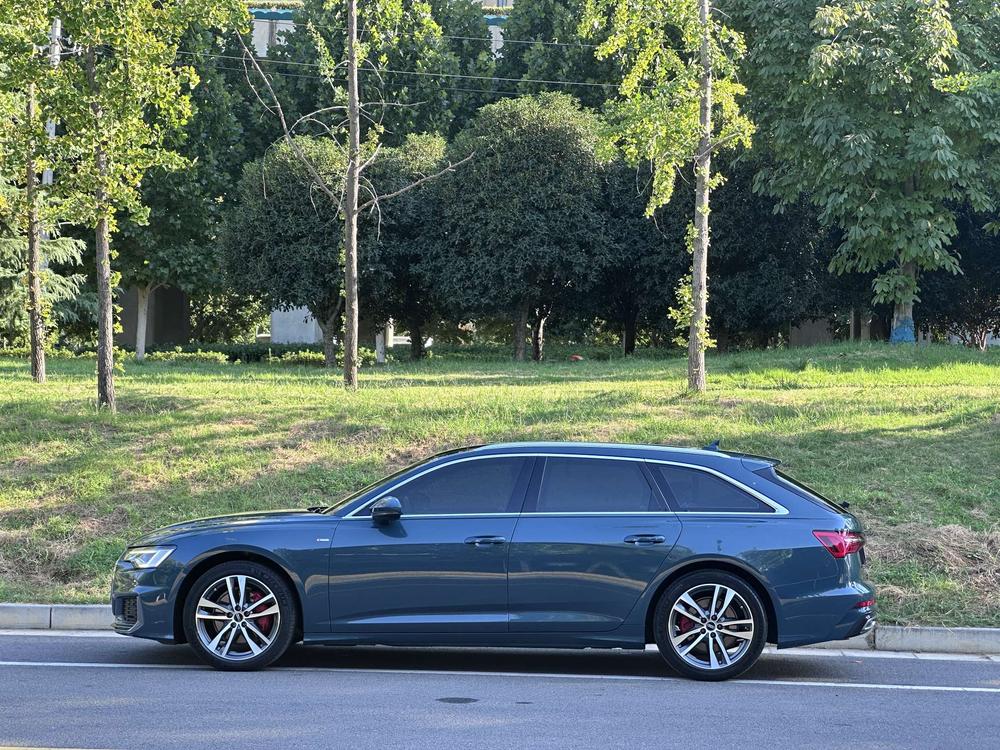 Audi Audi A6 (Import)
