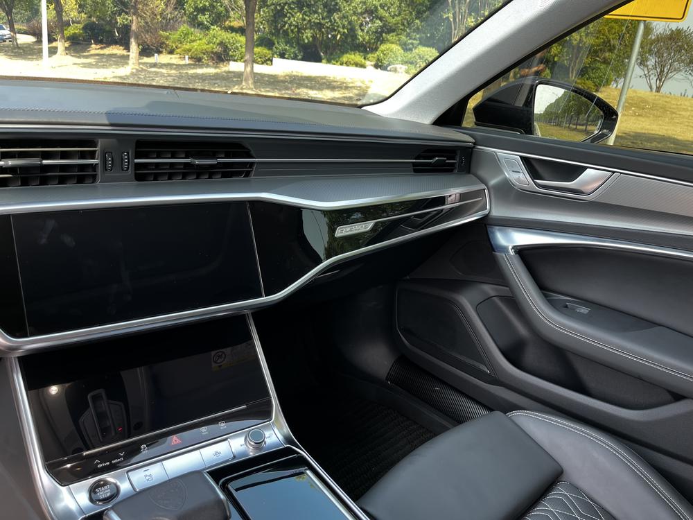 Audi Audi A6 (Import)