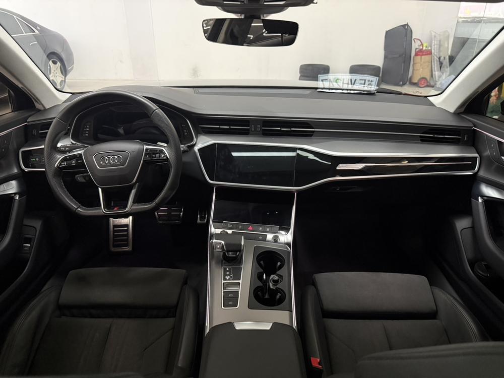 Audi Audi A6 (Import)