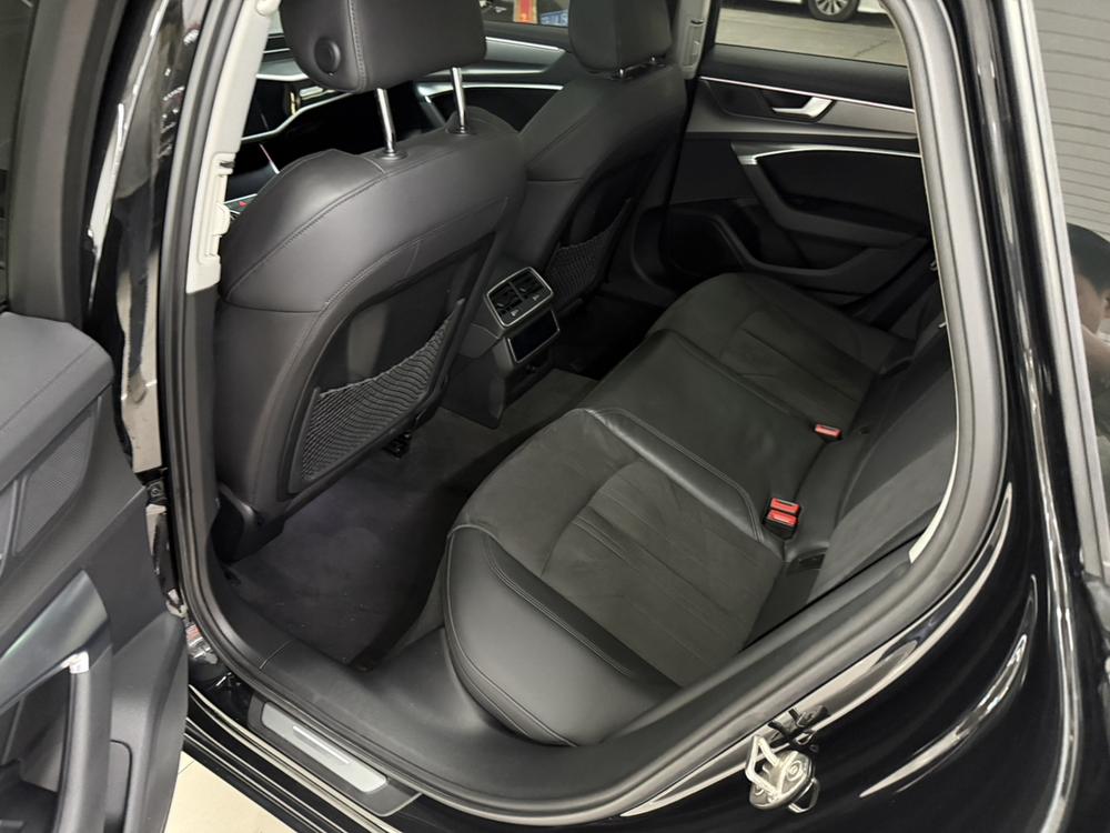 Audi Audi A6 (Import)