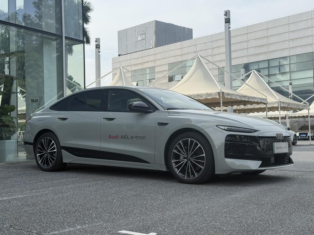 Audi Audi A6L e-tron