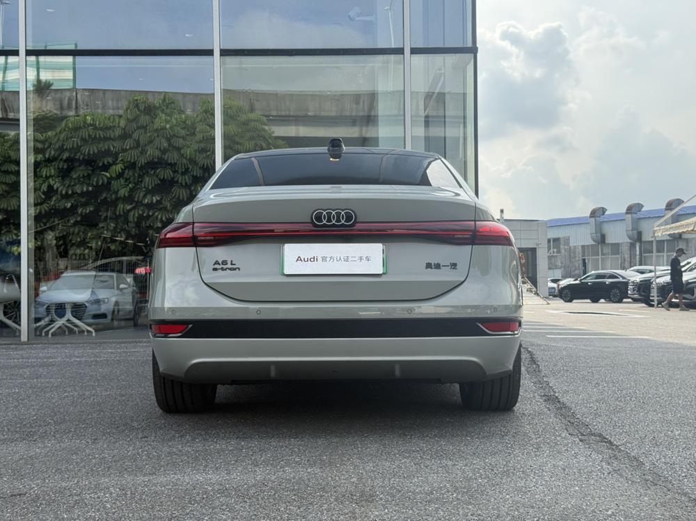 Audi Audi A6L e-tron