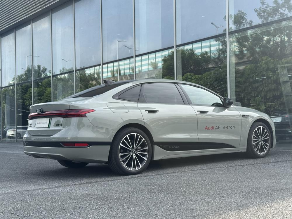 Audi Audi A6L e-tron