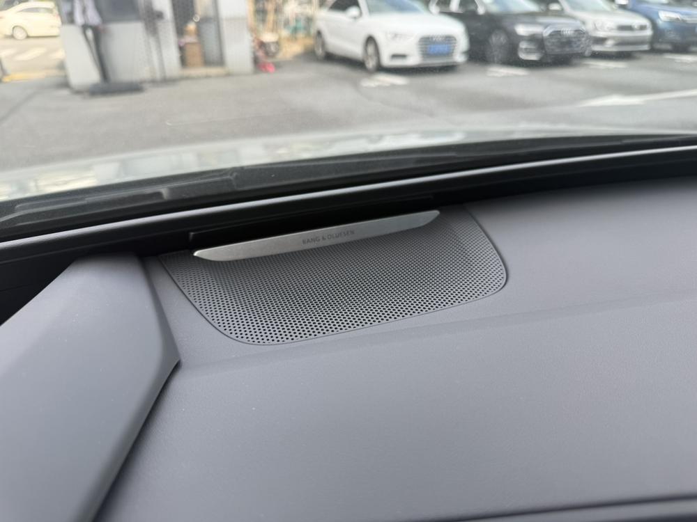 Audi Audi A6L e-tron