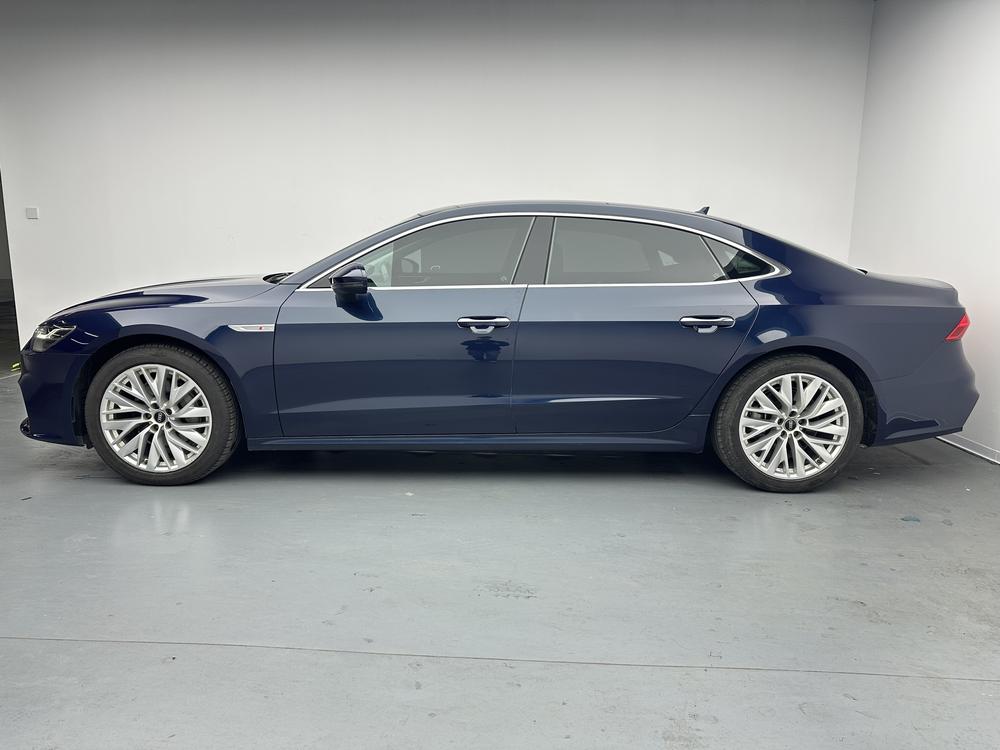 Audi Audi A7L