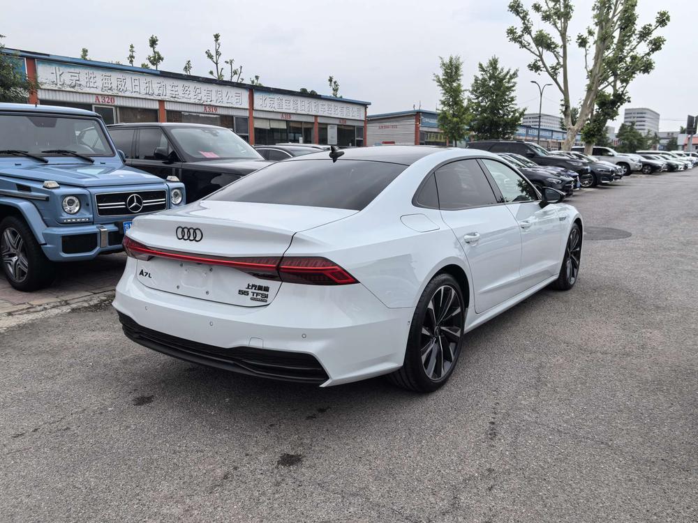 Audi Audi A7L