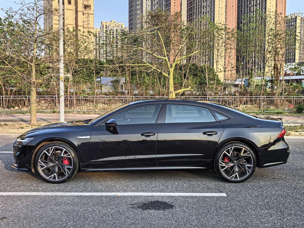 Audi Audi A7L