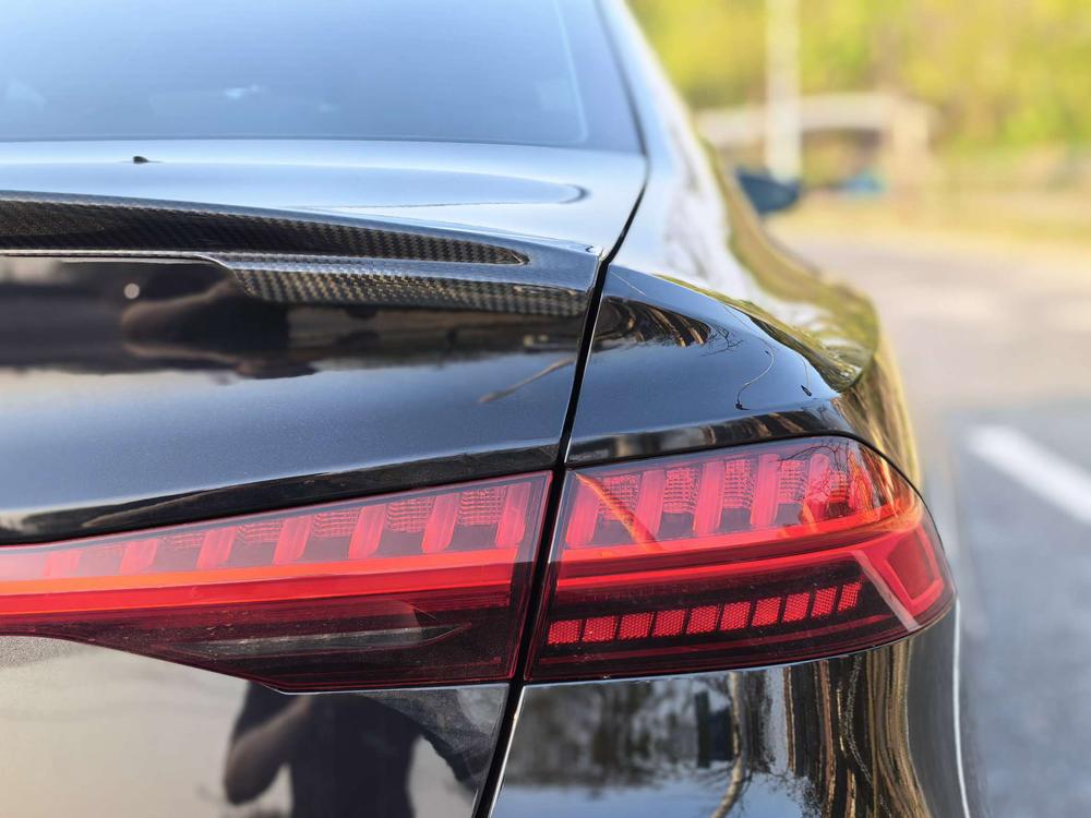 Audi Audi A7L