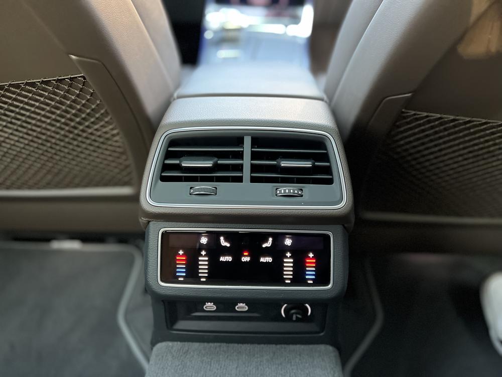 Audi Audi A7L