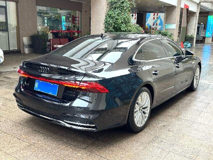 Audi Audi A7L