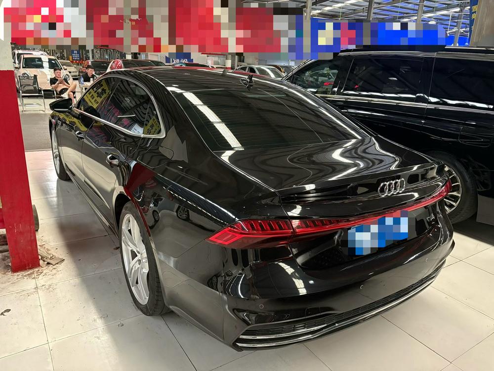 Audi Audi A7L