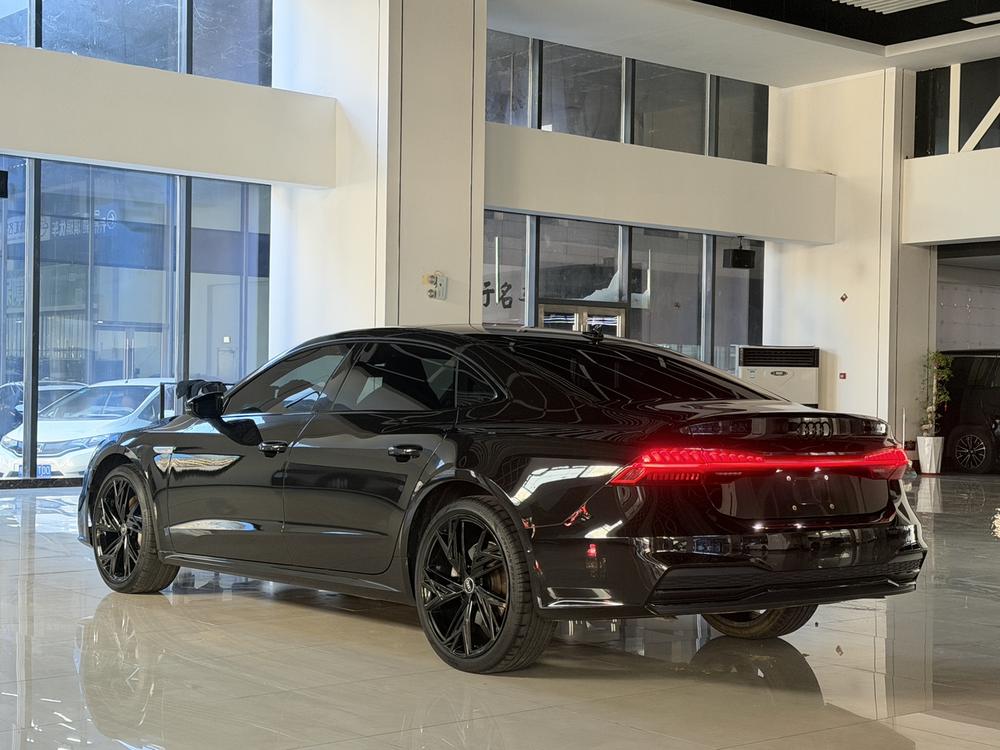Audi Audi A7L