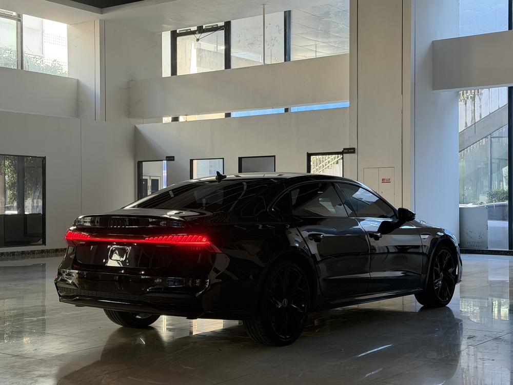 Audi Audi A7L