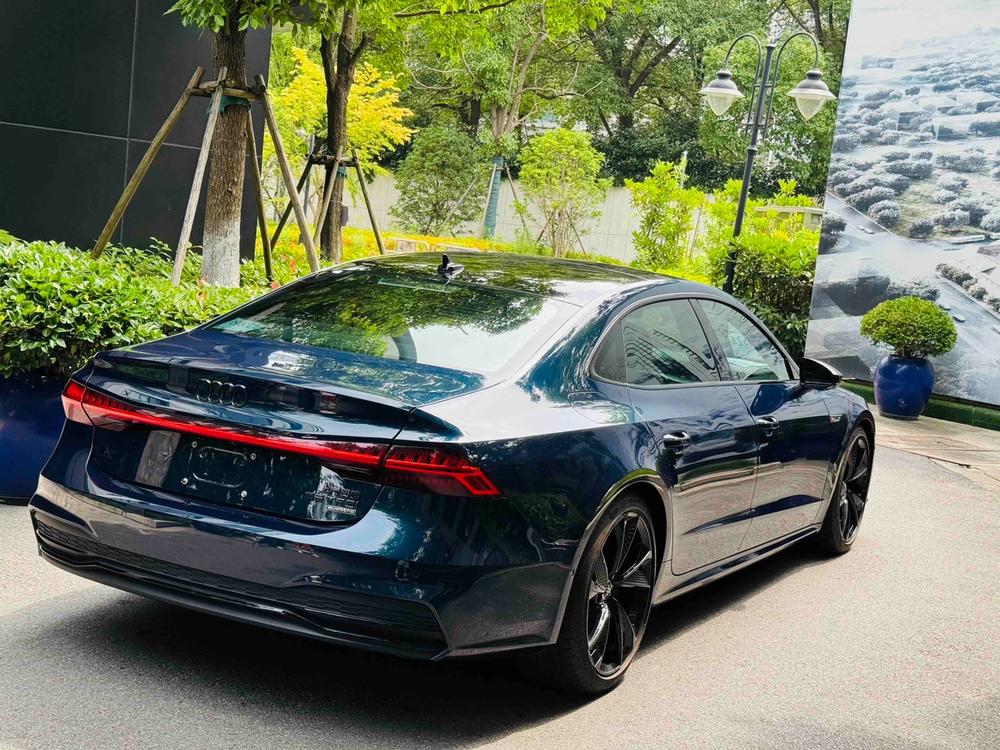 Audi Audi A7L