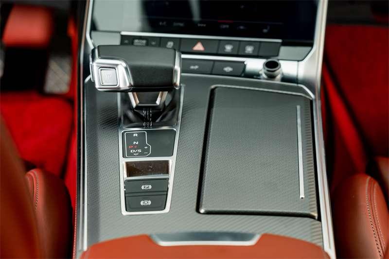 Audi Audi A7L