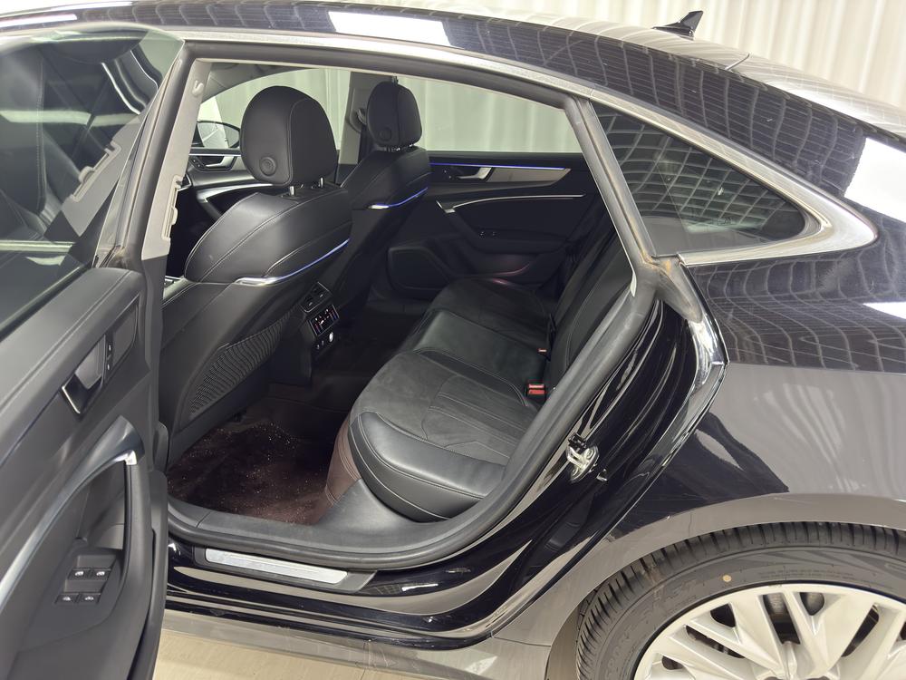 Audi Audi A7L