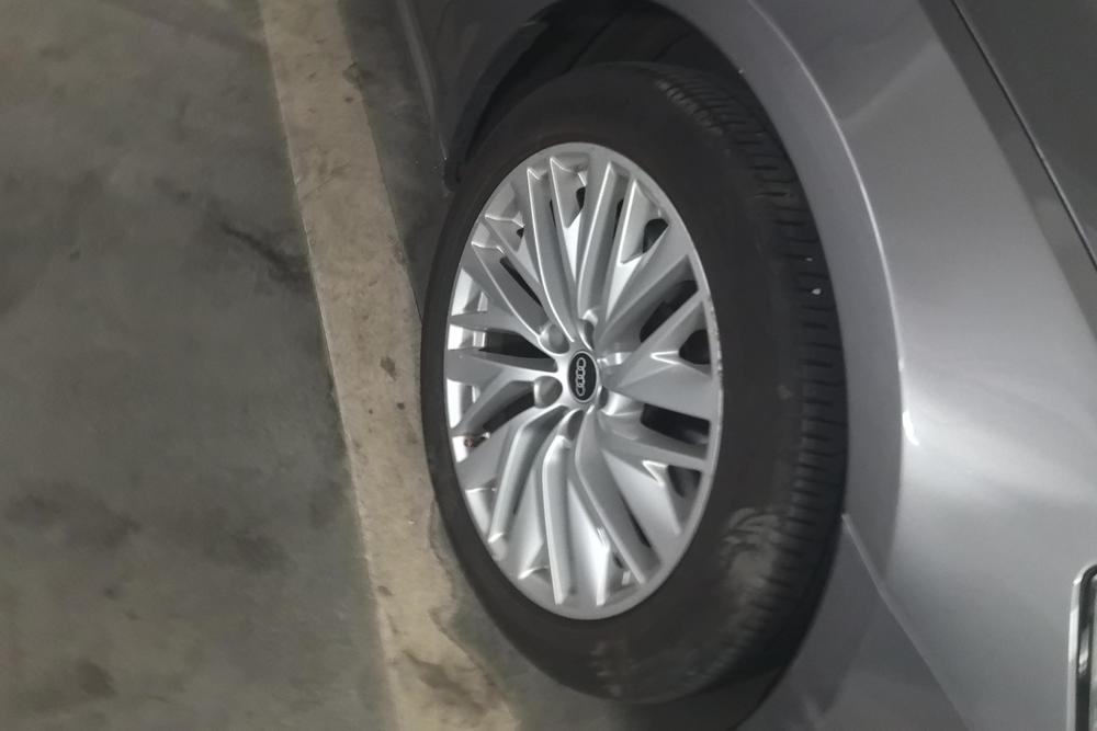 Audi Audi A7L