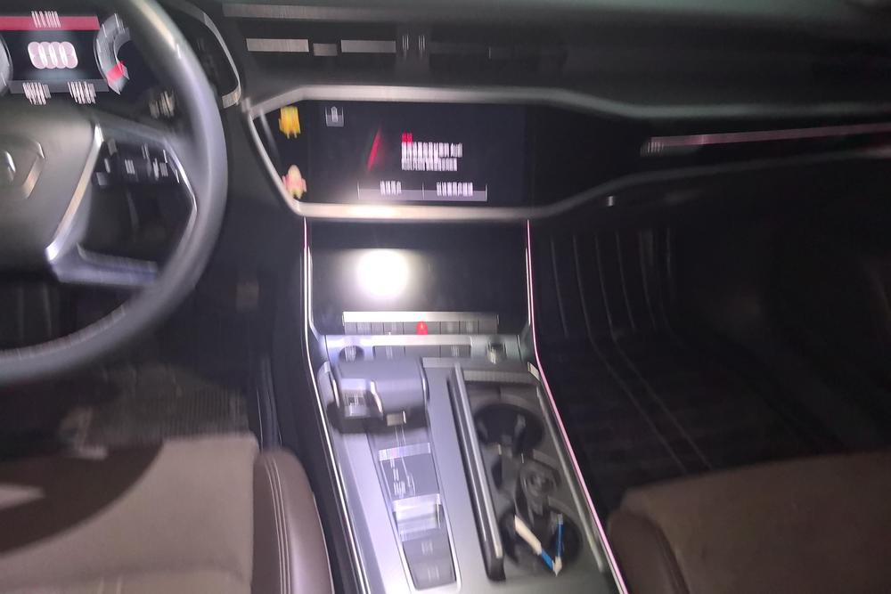 Audi Audi A7L