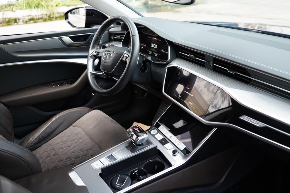 Audi Audi A7L