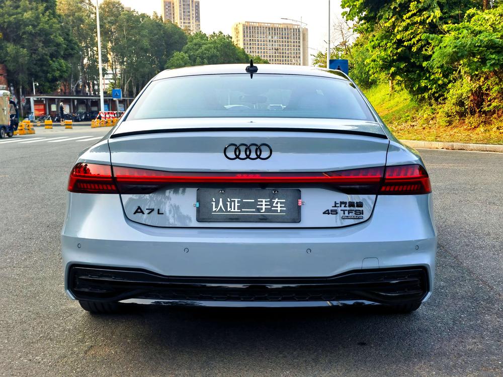 Audi Audi A7L