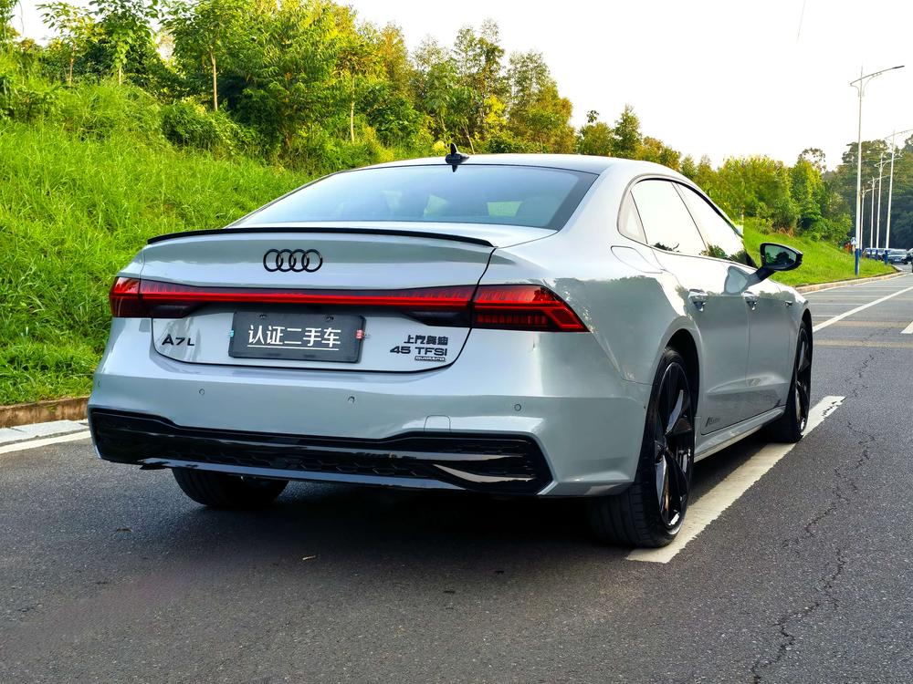 Audi Audi A7L
