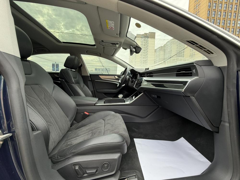 Audi Audi A7L