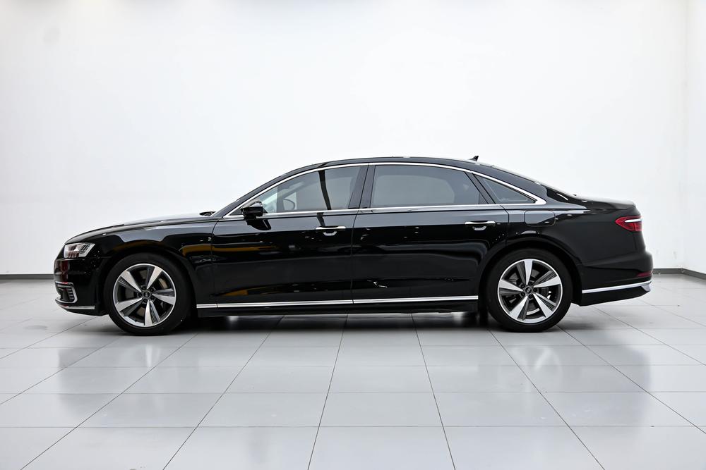 Audi Audi A8 PHEV