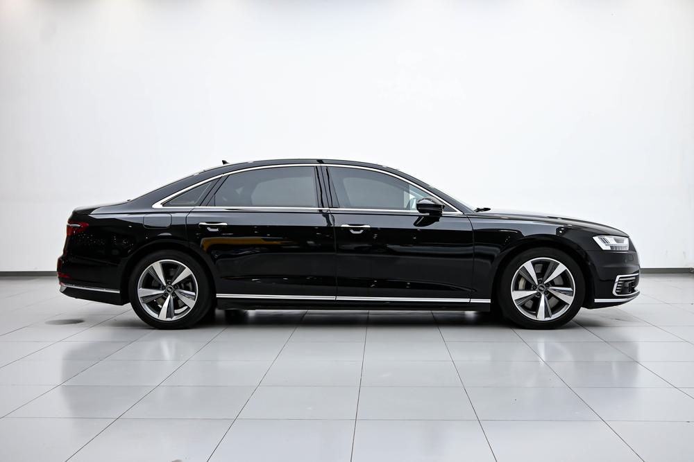 Audi Audi A8 PHEV
