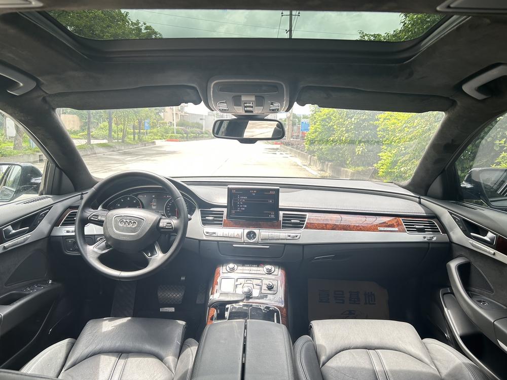 Audi Audi A8