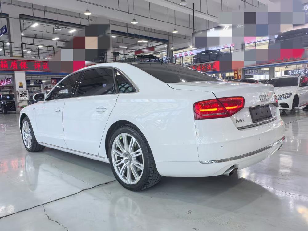Audi Audi A8