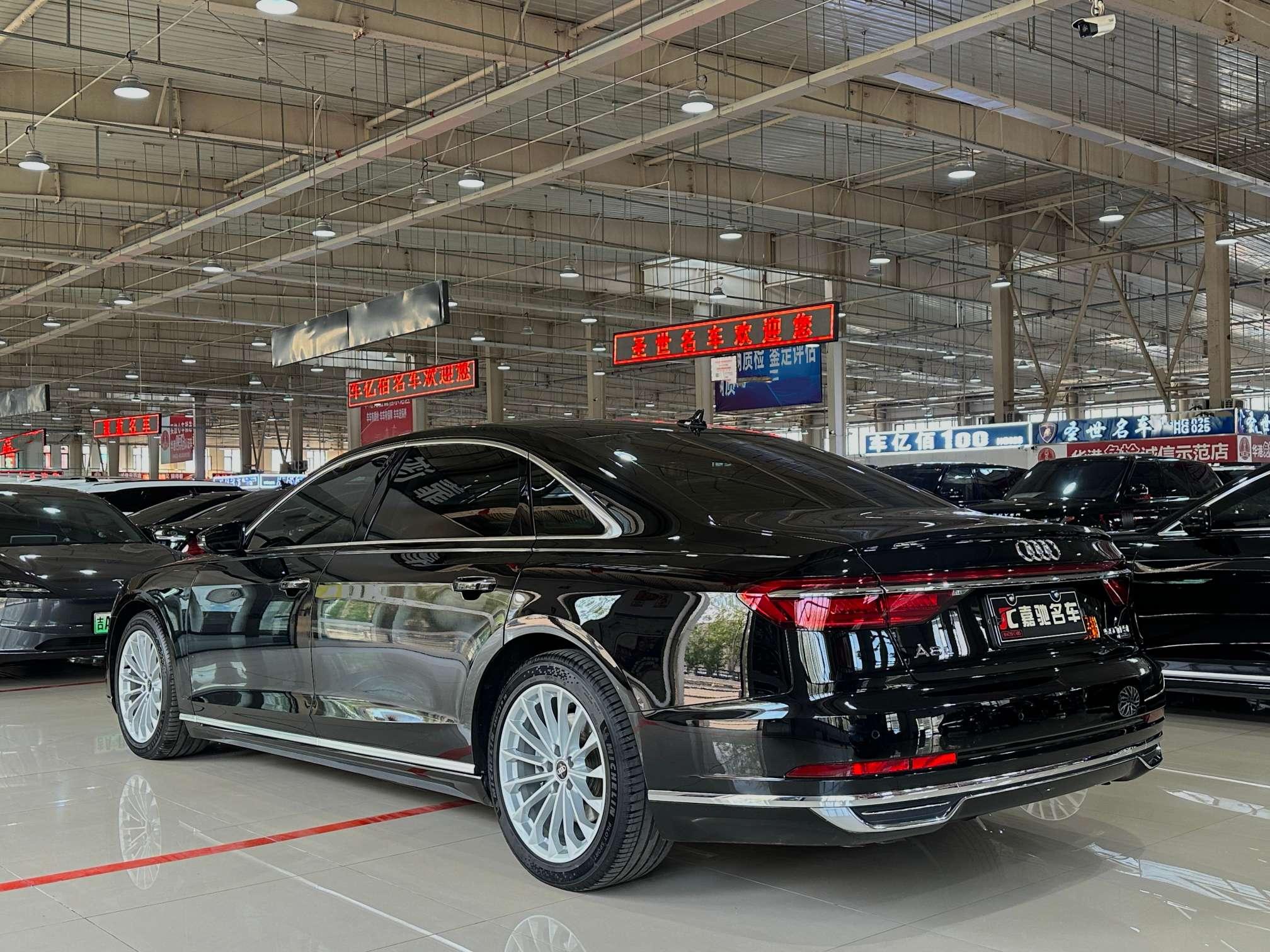 Audi Audi A8
