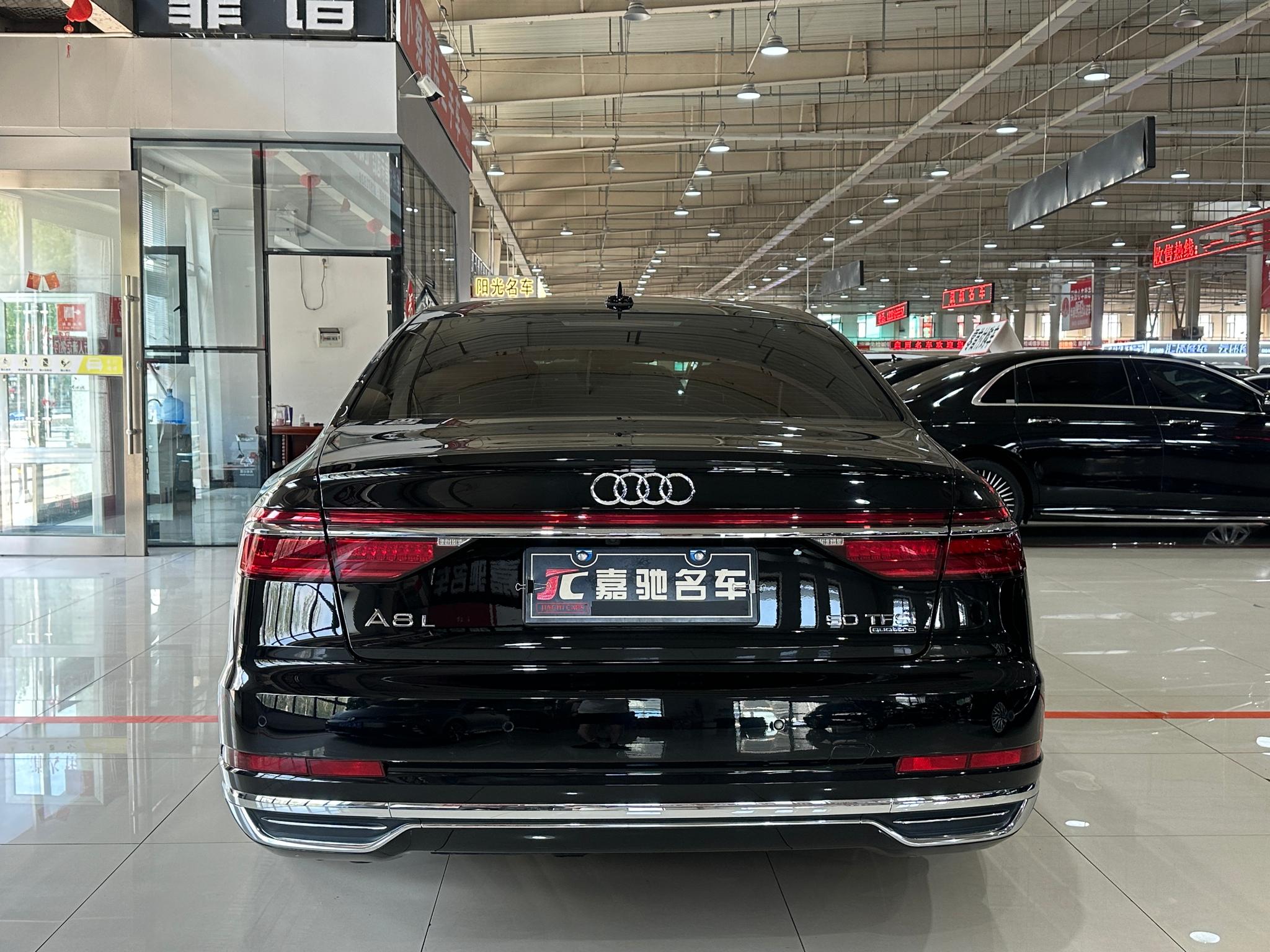 Audi Audi A8