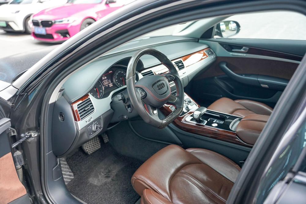 Audi Audi A8