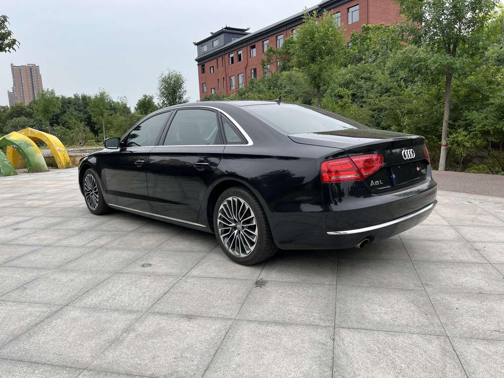Audi Audi A8