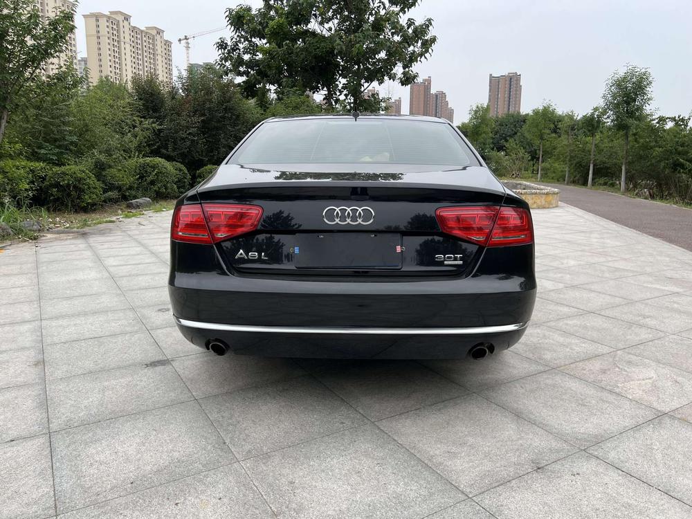 Audi Audi A8